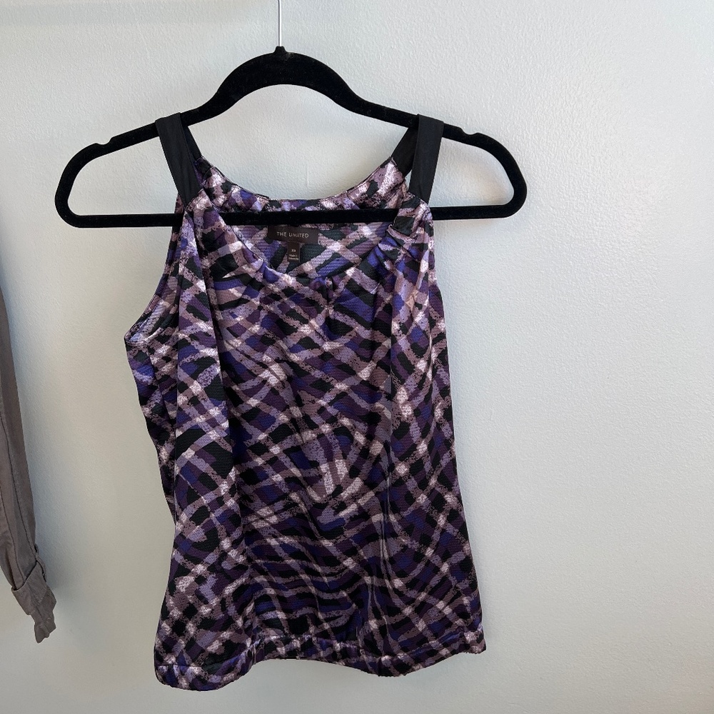 Purple/ black tank top xs